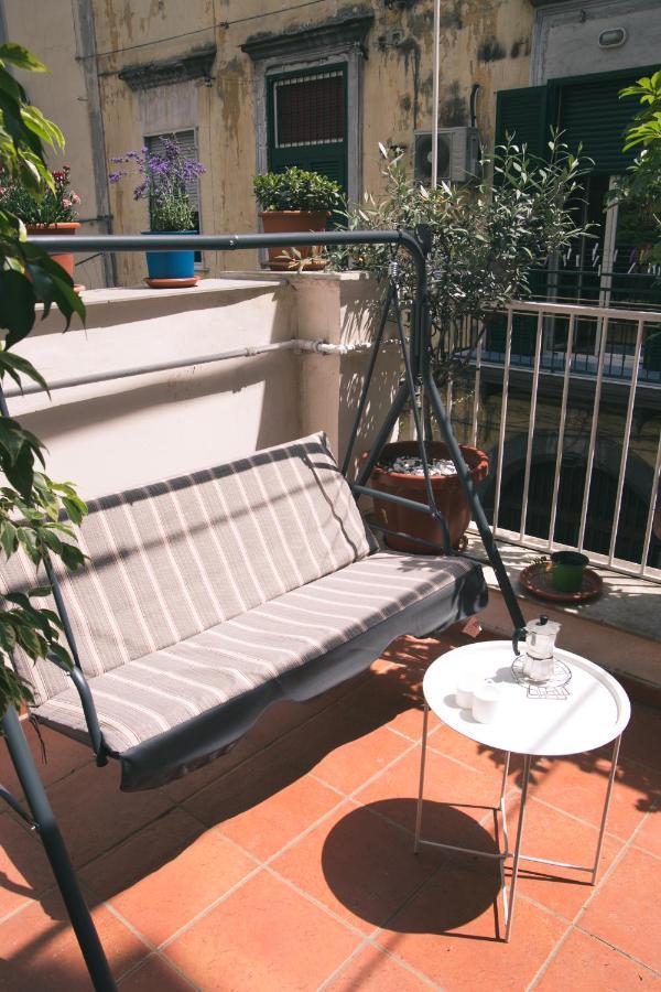 那不勒斯La Casa Del Nespolo, 2 Terrazzi E 2 Bagni In Centro公寓 外观 照片