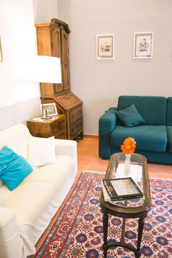 那不勒斯La Casa Del Nespolo, 2 Terrazzi E 2 Bagni In Centro公寓 外观 照片