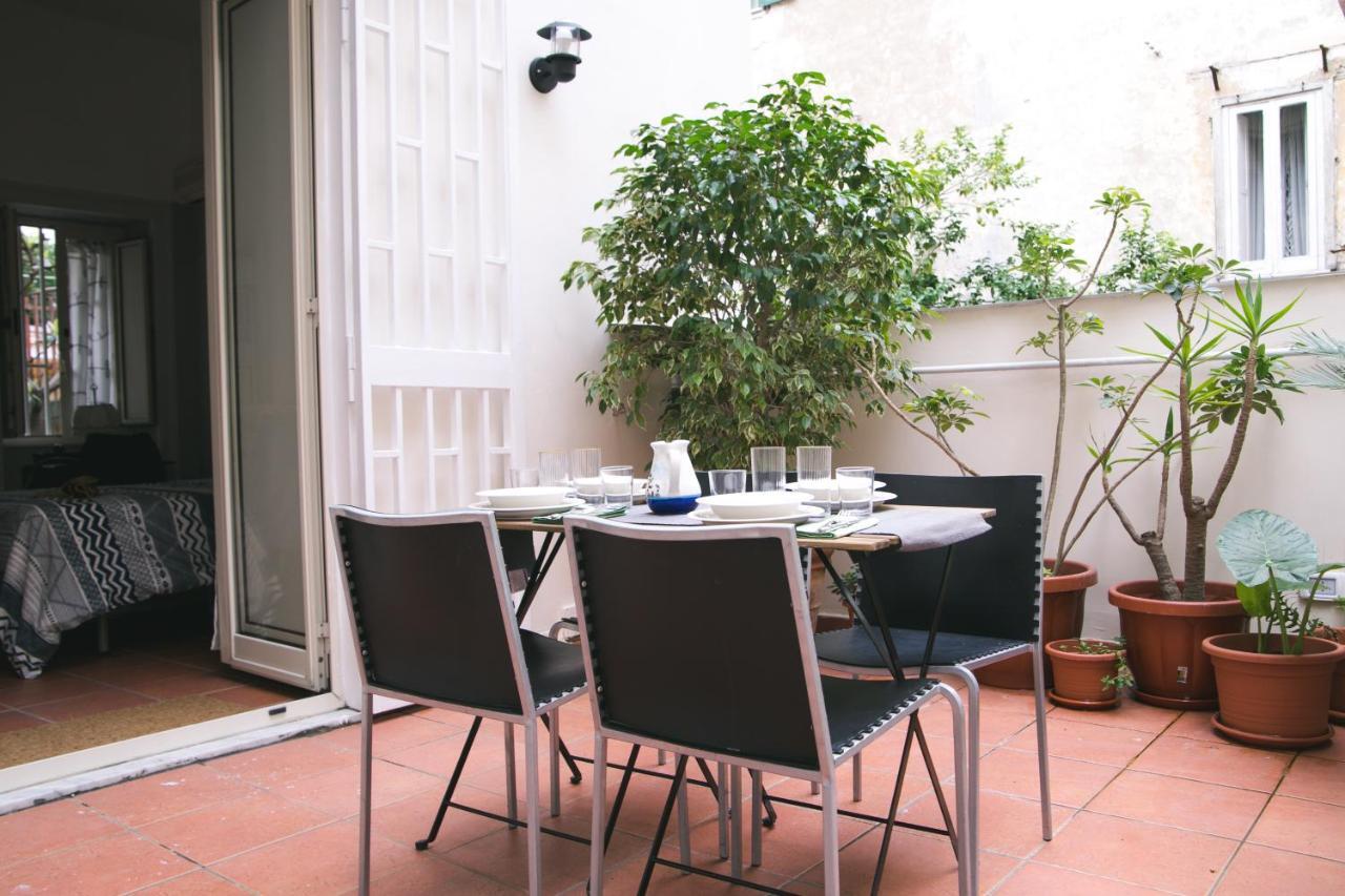 那不勒斯La Casa Del Nespolo, 2 Terrazzi E 2 Bagni In Centro公寓 外观 照片