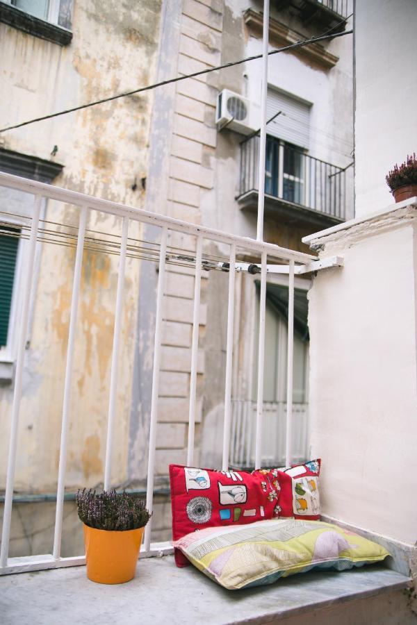 那不勒斯La Casa Del Nespolo, 2 Terrazzi E 2 Bagni In Centro公寓 外观 照片